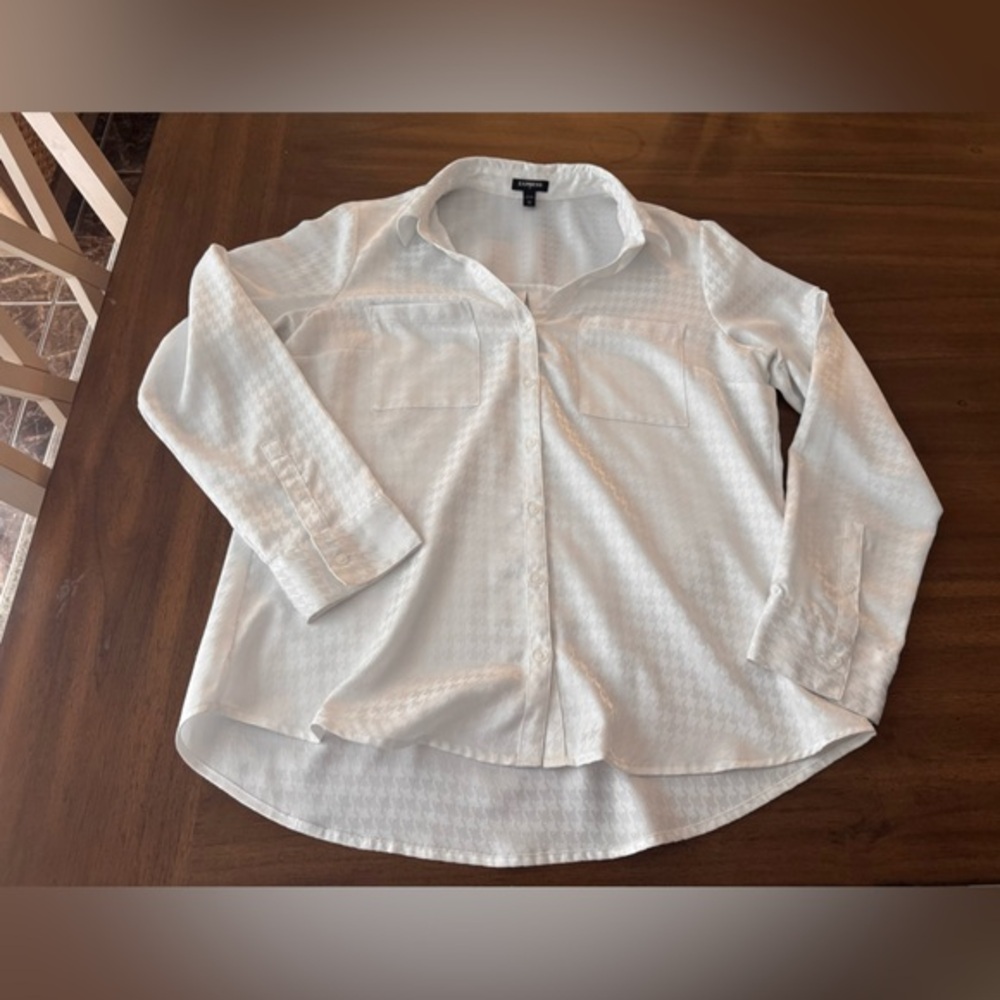Express White Button-Up Shirt Large